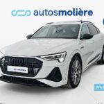 Audi e-tron Black line 55 quattro 300 kW (408 CV) Audi e-tron Black line 55 quattro 300 kW (408 CV)