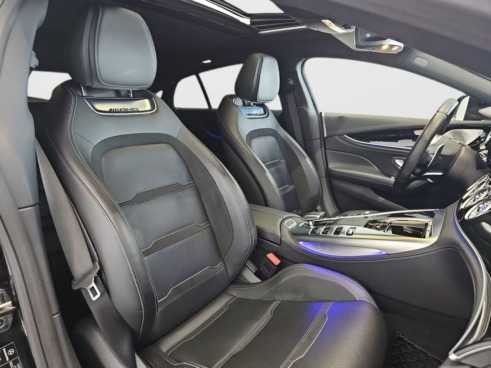 40543ad341c7ad9b85737cf1254c2d0f-52543 Mercedes AMG-GT 43 4 MATIC - 33