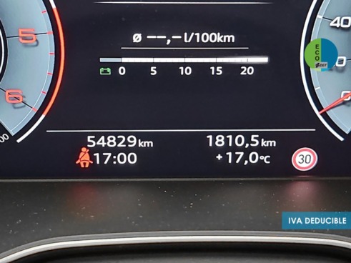 40543ad341c7ad9b85737cf1254c2d0f-946 Audi Q5 Black line 40 TDI quattro-ultra 150 kW (204 CV) S tronic - 17