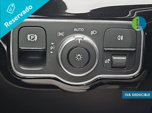 40543ad341c7ad9b85737cf1254c2d0f-700 Mercedes Clase A 180 100 kW (136 CV) - 28