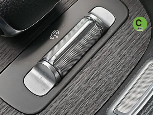 40543ad341c7ad9b85737cf1254c2d0f-4107 Mercedes GLE 400 d 4Matic 243 kW (330 CV) - 23