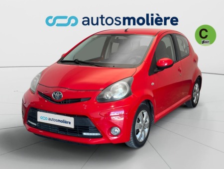 40543ad341c7ad9b85737cf1254c2d0f-1619 Toyota Aygo 70 City 50 kW (68 CV)