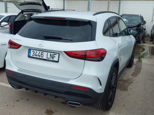 40543ad341c7ad9b85737cf1254c2d0f-2791 Mercedes Gla 200 D - 3
