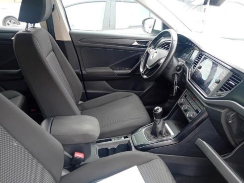40543ad341c7ad9b85737cf1254c2d0f-2929 Volkswagen T-roc Edition 2.0 Tdi 85kw (115cv) - 5
