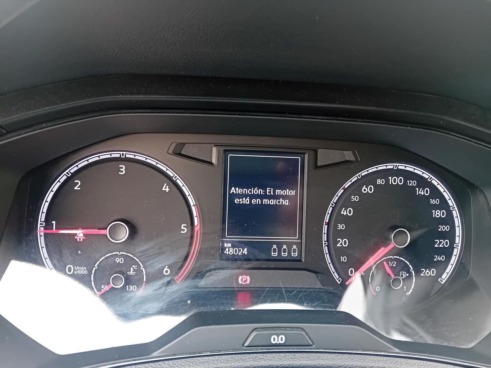40543ad341c7ad9b85737cf1254c2d0f-2930 Volkswagen T-roc Edition 2.0 Tdi 85kw (115cv) - 6