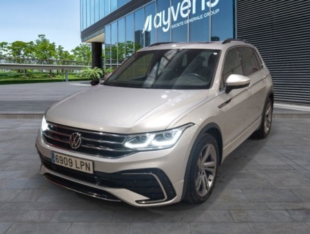 40543ad341c7ad9b85737cf1254c2d0f-4557 Volkswagen Tiguan R-Line 2.0 TDI 110kW (150CV) DSG