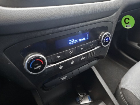 40543ad341c7ad9b85737cf1254c2d0f-1660 Hyundai i20 1.0 TGDI BlueDrive Style 88 kW (120 CV) - 20