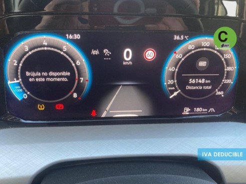 40543ad341c7ad9b85737cf1254c2d0f-8776 Volkswagen Golf Más 1.5 TSI 85 kW (116 CV) - 8