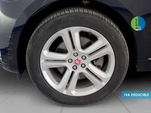 40543ad341c7ad9b85737cf1254c2d0f-2018 Jaguar F-Pace 2.0D l4 MHEV SE AWD Auto 150 kW (204 CV) - 37