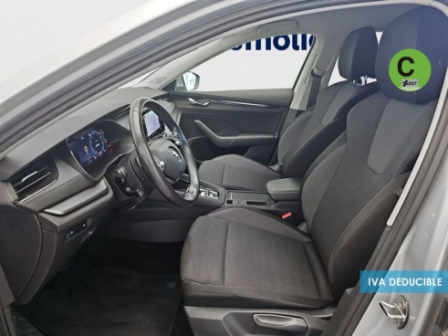 40543ad341c7ad9b85737cf1254c2d0f-9187 Skoda Octavia 2.0 TDI Ambition DSG 110 kW (150 CV) - 9
