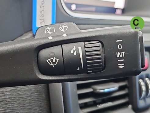 40543ad341c7ad9b85737cf1254c2d0f-7437 Volvo V40 D3 Kinetic Auto 110 kW (150 CV) - 24
