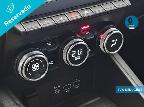 40543ad341c7ad9b85737cf1254c2d0f-526 Renault Captur Zen E-TECH Híbrido enchufable 118 kW (160 CV) - 23