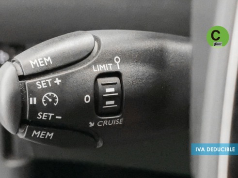 40543ad341c7ad9b85737cf1254c2d0f-4554 Peugeot 2008 PureTech 130 S&S Allure EAT8 96 kW (130 CV) - 24