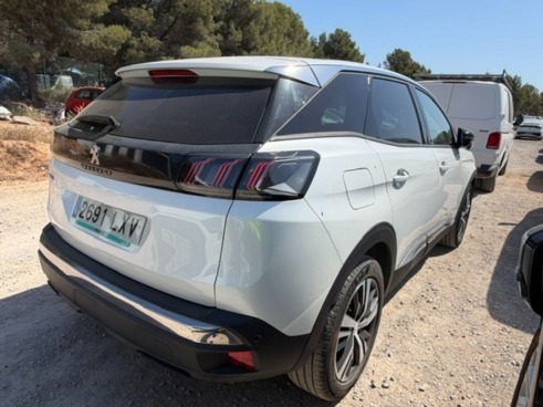 40543ad341c7ad9b85737cf1254c2d0f-4785 Peugeot 3008 1.5 Bluehdi 96kw (130cv) S&s Allure Eat8 - 4