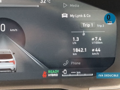 40543ad341c7ad9b85737cf1254c2d0f-736 Lynk & Co 01 1.5 PHEV 192 kW (261 CV) - 16