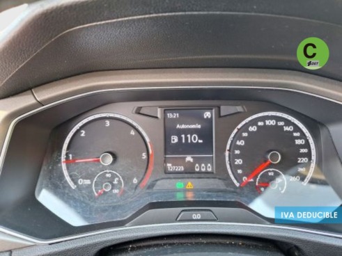 40543ad341c7ad9b85737cf1254c2d0f-5330 Volkswagen T-Roc Advance R-Line 2.0 TDI 85 kW (115 CV) - 8