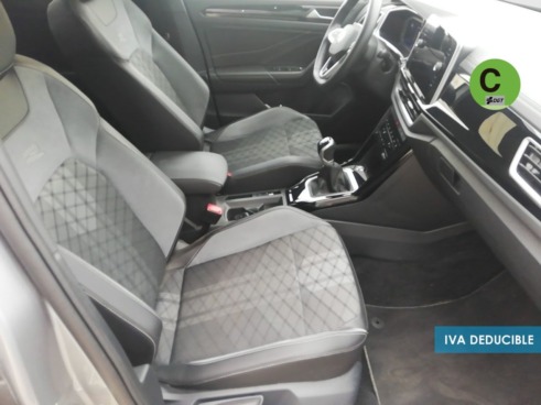 40543ad341c7ad9b85737cf1254c2d0f-5900 Volkswagen T-Roc R-Line 2.0 TDI 110 kW (150 CV) - 6