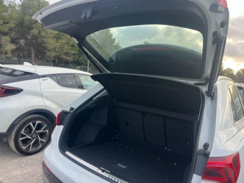 40543ad341c7ad9b85737cf1254c2d0f-6121 Audi Q3 Advanced 35 Tdi 110kw (150cv) S Tronic - 8