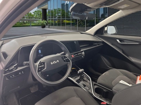 40543ad341c7ad9b85737cf1254c2d0f-6308 Kia Niro 1.6 Gdi Hev 104kw (141cv) Concept - 7