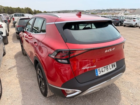 40543ad341c7ad9b85737cf1254c2d0f-176 Kia Sportage 1.6 T-gdi 110kw (150cv) Concept 4×2 - 6