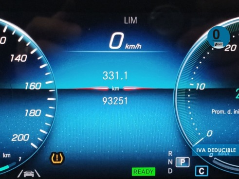 40543ad341c7ad9b85737cf1254c2d0f-302 Mercedes EQA 250 140 kW (190 CV) - 18
