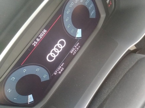 40543ad341c7ad9b85737cf1254c2d0f-784 Audi Q3 35 Tdi 110kw (150cv) S Tronic - 8