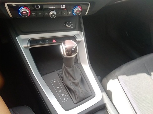 40543ad341c7ad9b85737cf1254c2d0f-799 Audi Q3 Advanced 35 Tdi 110kw (150cv) S Tronic - 7