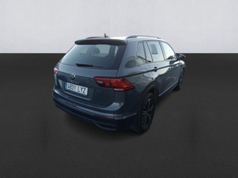 40543ad341c7ad9b85737cf1254c2d0f-1177 Volkswagen Tiguan Life 2.0 Tdi 110kw (150cv) - 4