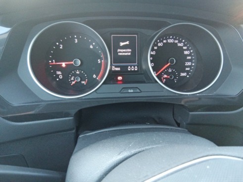 40543ad341c7ad9b85737cf1254c2d0f-1181 Volkswagen Tiguan Life 2.0 Tdi 110kw (150cv) - 8
