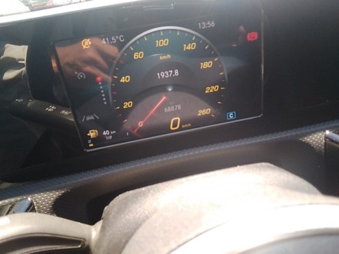 40543ad341c7ad9b85737cf1254c2d0f-1402 Mercedes A-class A 180 - 8
