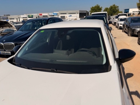 40543ad341c7ad9b85737cf1254c2d0f-1840 Peugeot 2008 Active Bluehdi 81kw (110cv) - 8
