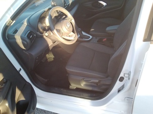 40543ad341c7ad9b85737cf1254c2d0f-1909 Toyota Yaris 1.5 120h Business Plus - 7