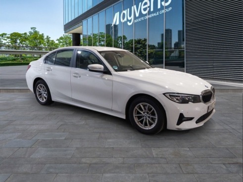 40543ad341c7ad9b85737cf1254c2d0f-7379 Bmw Series 3 318d Auto. - 3