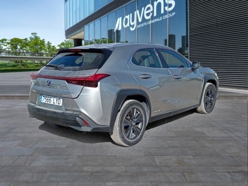 40543ad341c7ad9b85737cf1254c2d0f-2302 Lexus Ux 2.0 250h Business - 4