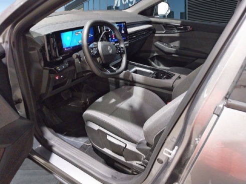 40543ad341c7ad9b85737cf1254c2d0f-7896 Renault Austral Evolution E-tech Full Hybrid 147kw - 7