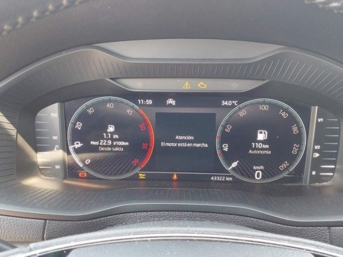 40543ad341c7ad9b85737cf1254c2d0f-2641 Skoda Karoq 2.0 Tdi 85kw (115cv) Ambition - 6