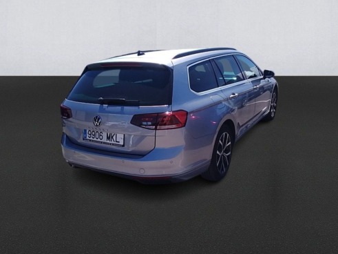 40543ad341c7ad9b85737cf1254c2d0f-2770 Volkswagen Passat Variant Executive 2.0 Tdi 90kw (122cv) D - 4