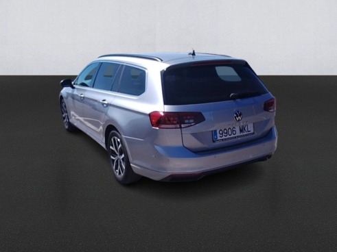 40543ad341c7ad9b85737cf1254c2d0f-2772 Volkswagen Passat Variant Executive 2.0 Tdi 90kw (122cv) D - 6