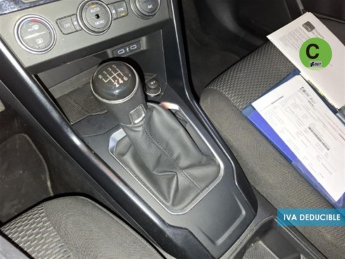 40543ad341c7ad9b85737cf1254c2d0f-4580 Volkswagen T-Roc Edition 2.0 TDI 85 kW (115 CV) - 7