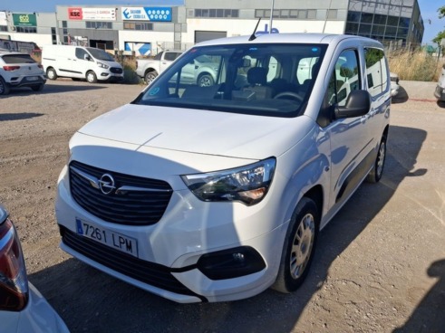 40543ad341c7ad9b85737cf1254c2d0f-8476 Opel Combo 1.5 Td 75kw (100cv) S/s Edition Plus L - 1