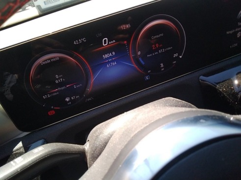 40543ad341c7ad9b85737cf1254c2d0f-3271 Mercedes Cla 180 - 8
