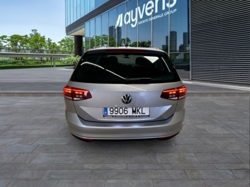 40543ad341c7ad9b85737cf1254c2d0f-3446 Volkswagen Passat Variant Executive 2.0 Tdi 90kw (122cv) D - 5