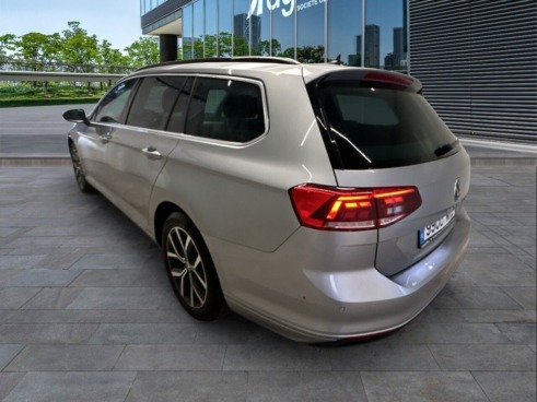 40543ad341c7ad9b85737cf1254c2d0f-3447 Volkswagen Passat Variant Executive 2.0 Tdi 90kw (122cv) D - 6