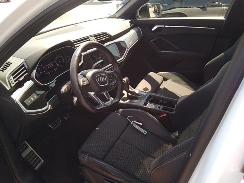 40543ad341c7ad9b85737cf1254c2d0f-155 Audi Q3 Black Line 35 Tdi 110kw (150cv) S Tronic - 7
