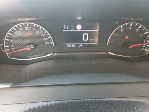 40543ad341c7ad9b85737cf1254c2d0f-470 Peugeot 2008 Allure Bluehdi 81kw (110cv) - 8