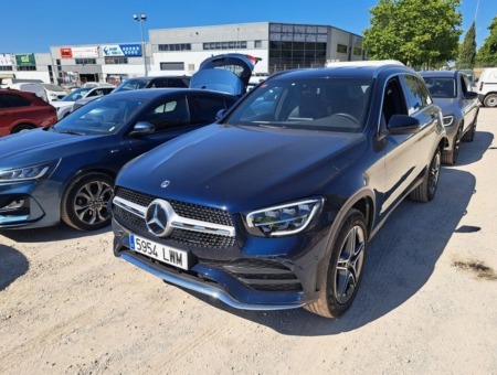 40543ad341c7ad9b85737cf1254c2d0f-684 Mercedes GLC GLC 300 de 4MATIC