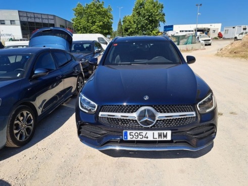 40543ad341c7ad9b85737cf1254c2d0f-685 Mercedes Glc-class Glc 300 De 4matic - 2