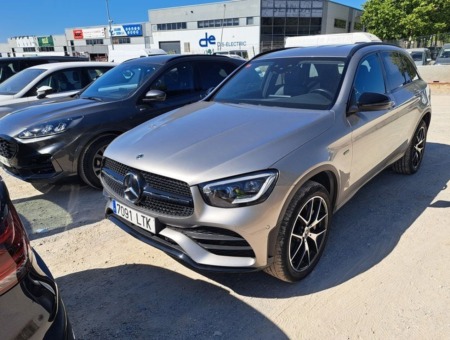 40543ad341c7ad9b85737cf1254c2d0f-692 Mercedes GLC GLC 300 de 4MATIC