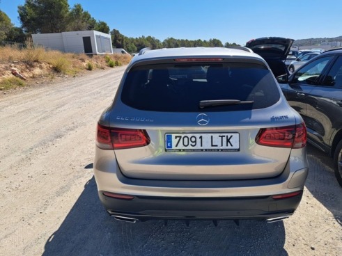 40543ad341c7ad9b85737cf1254c2d0f-696 Mercedes Glc-class Glc 300 De 4matic - 5