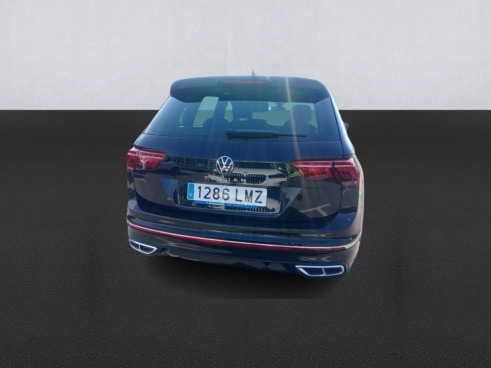 40543ad341c7ad9b85737cf1254c2d0f-828 Volkswagen Tiguan R-line 2.0 Tdi 110kw (150cv) Dsg - 5